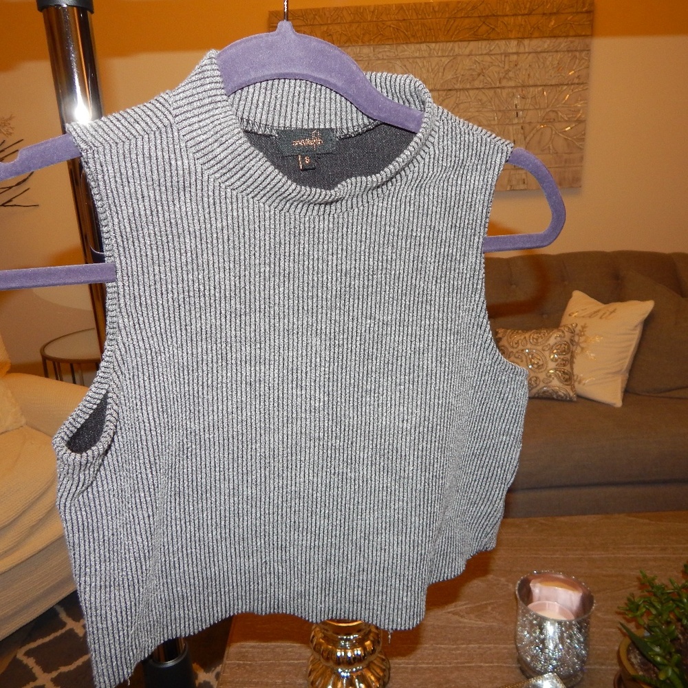 crop top